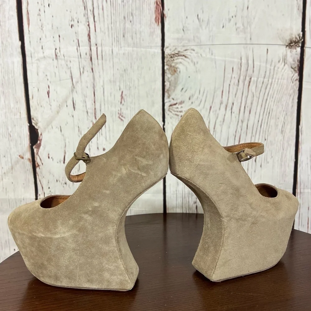Jeffrey Campbell elevate your